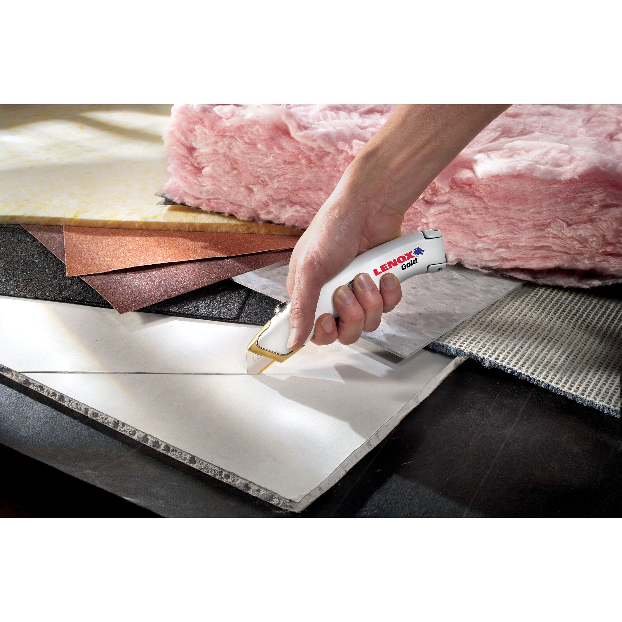 LENOX® GOLD® Quick Change Retractable Knife | LENOX