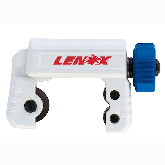 Photo of LENOX pipe cutter 21010TC118, white body with blue adjustment knob, side angle on white background.