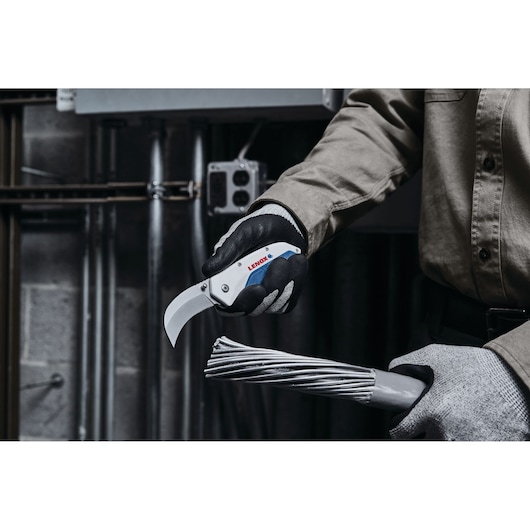 2.375" Stainless Steel Hawkbill Pocket Knife