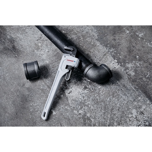 14" Cast Iron Pipe Wrench